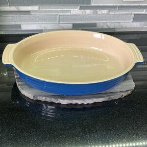 Le Creuset baking dish